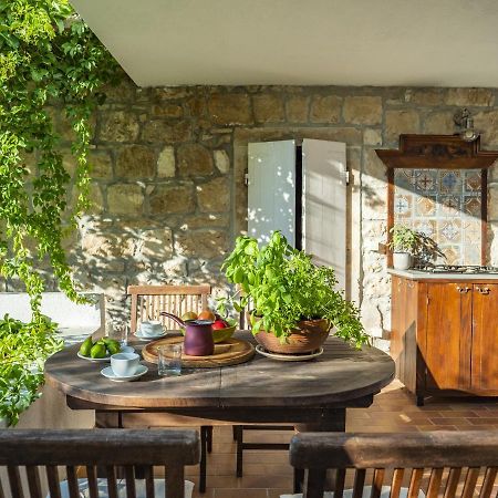 Central Art House Hvar هفار المظهر الخارجي الصورة