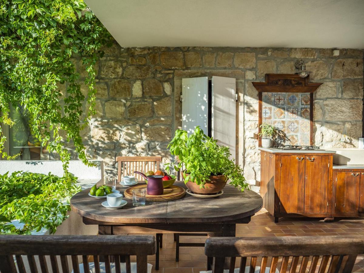 Central Art House Hvar هفار المظهر الخارجي الصورة